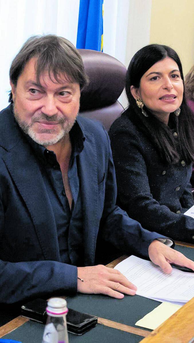 I dubbi della Commissione Antimafia. "Perché ora minimizza l'attentato?"